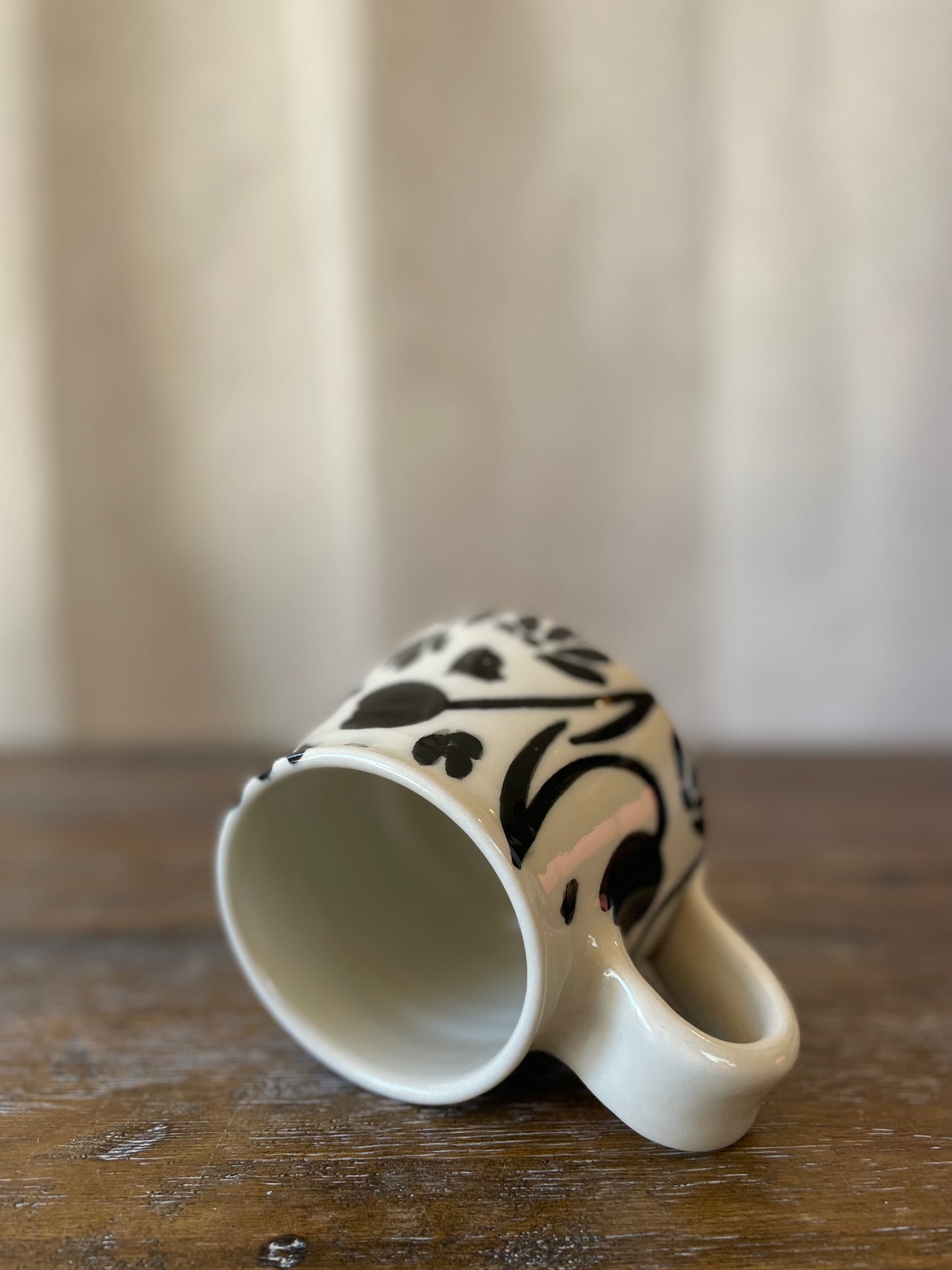Black Flower Mug 1