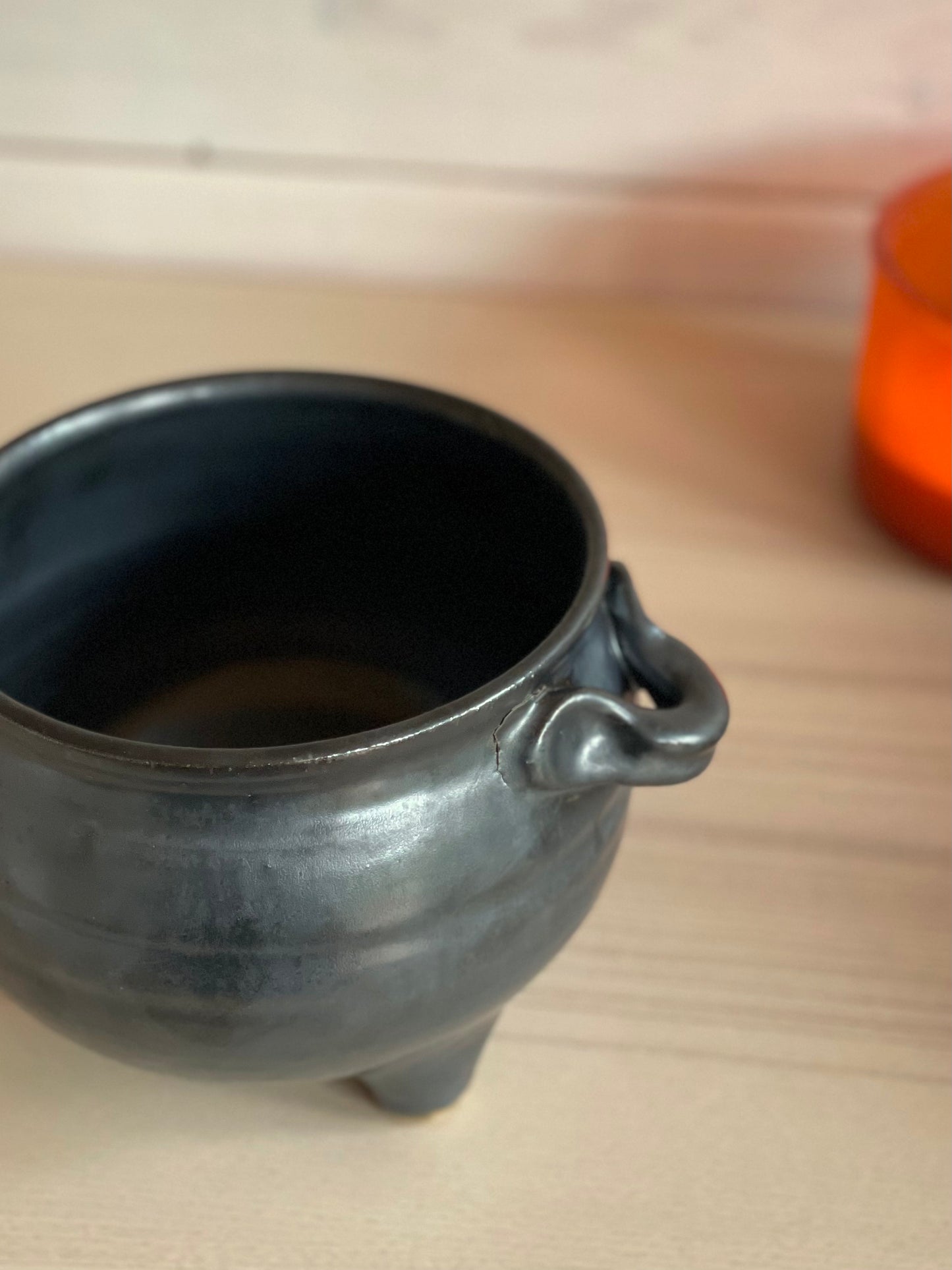 Cauldron (Seconds)