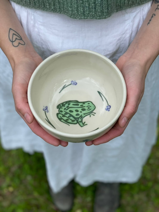 Frog Bowl 1