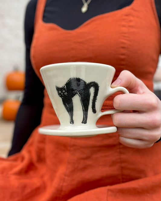Scaredy Cat Pour-over
