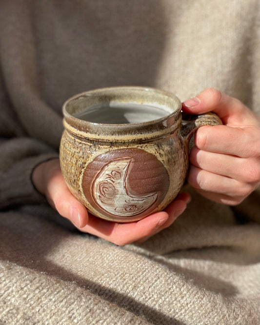 Moon Mug 18